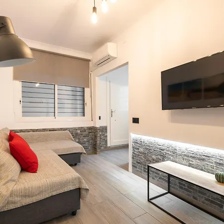 Daire Apartment, Next To The Sea Premiá de Mar